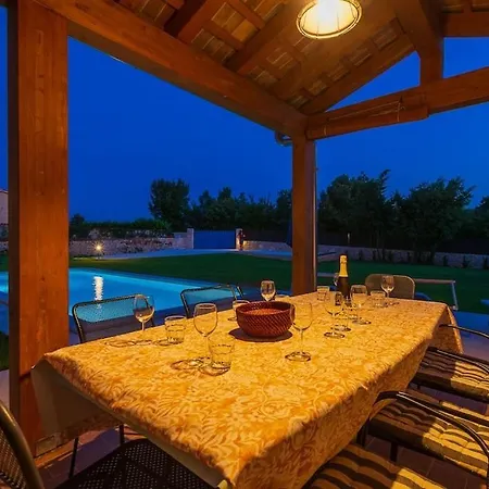 Vila Casita By Istrialux